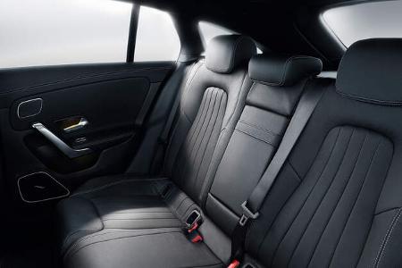 Mercedes CLA Shooting Brake (2019) Cockpit