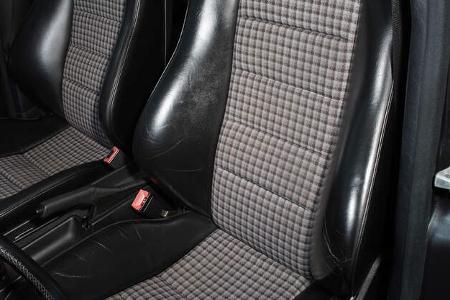 Mercedes 190 E 2.5-16 EVO II, Detail, Sitze