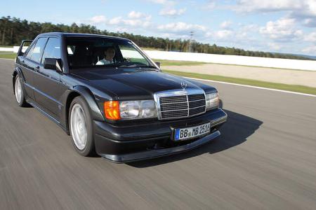 Mercedes 190 E 2.5-16 EVO II, Front