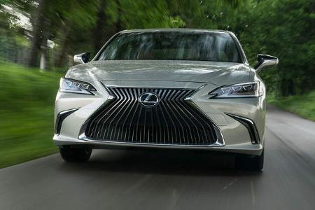 Lexus ES (2018) Lexus ES (2018)