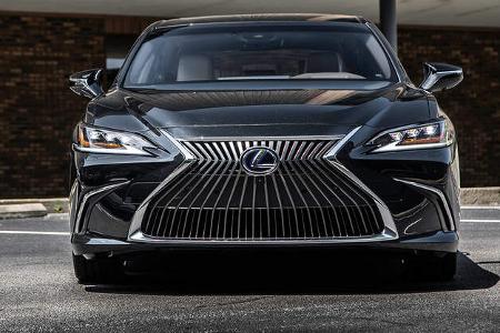 Lexus ES (2018)