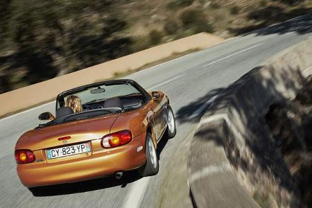 Mazda MX-5 NB (2000) - Roadster