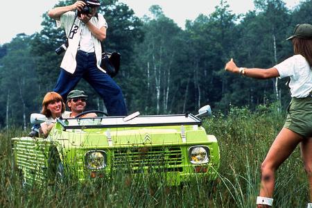 Citroen Mehari Impressionen Girls 70er