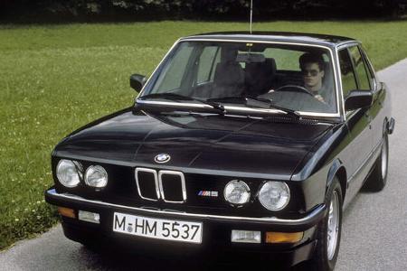 BMW M5 E28