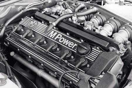 BMW M5 E28