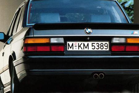 BMW M5 E28
