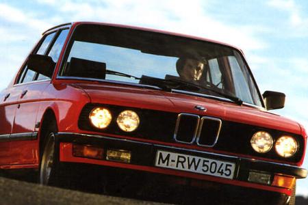 BMW M5 E28
