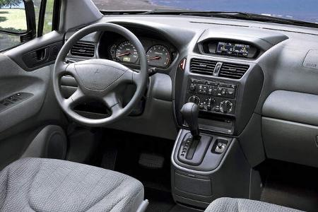 Mitsubishi Space Wagon 1997-2003
