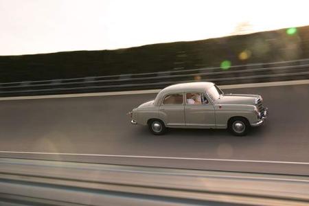 Mercedes E-Klasse - sechs Generationen