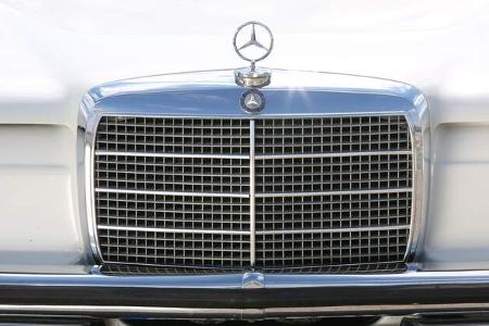 Mercedes E-Klasse - sechs Generationen