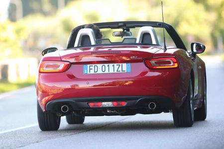 Fiat 124 Spider 1.4 Turbo, Heckansicht