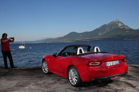 Fiat 124 Spider 1.4 Turbo, Heckansicht