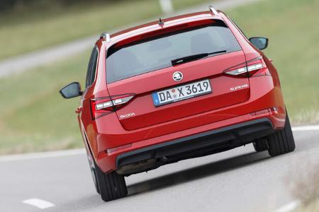 Skoda Superb Combi 2.0 TDI, Heckansicht