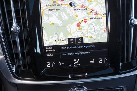 Volvo V90 D4, Navi