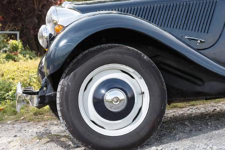 Citroen-11-CV-Felge