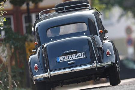 Citroen-11-CV-Heck