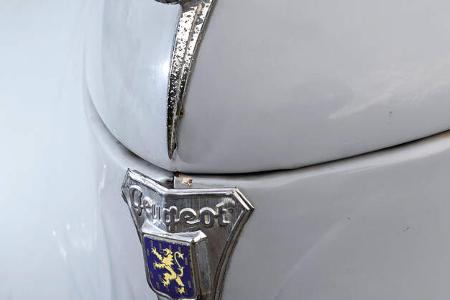 Peugeot-203-Front