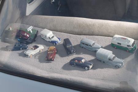 Peugeot-203-Interieur