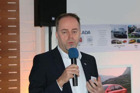 Lada-Chefdesigner Steve Mattin