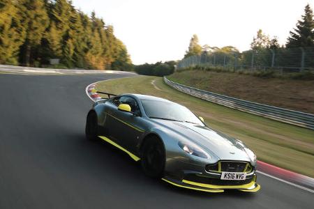 Aston Martin Vantage GT8, Seitenansicht