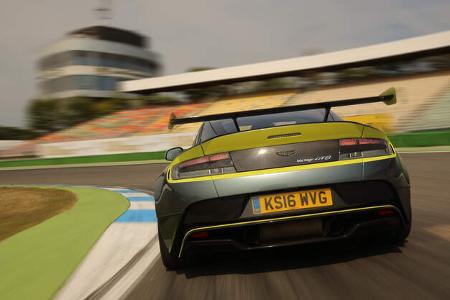 Aston Martin Vantage GT8, Heckansicht