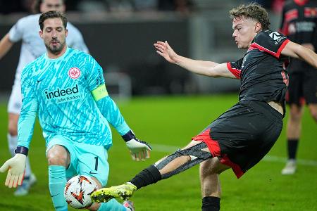 Trapp krank: Kaua Santos hütet Eintracht-Tor gegen Mainz Trapp krank: Kaua Santos hütet Eintracht-Tor gegen Mainz