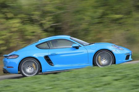 Porsche Cayman Details