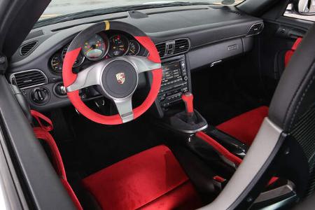 Porsche 911 GT2 RS (997) - Sportwagen - Biturbo 