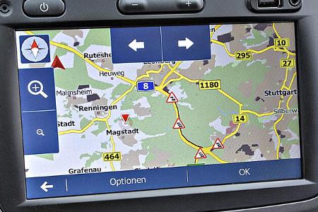 Dacia Duster TCe 125 4x4, Interieur, Navi