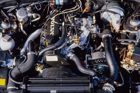 Volvo 700, Kaufberatung, Motor