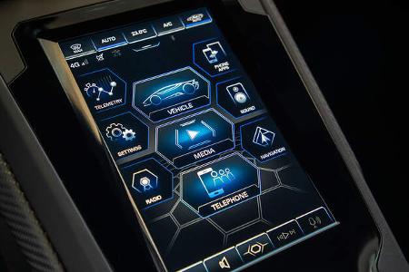 Lamborghini Huracan Evo, Infotainment, Touchscreen