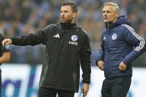 Co-Trainer Hoogland verlängert auf Schalke