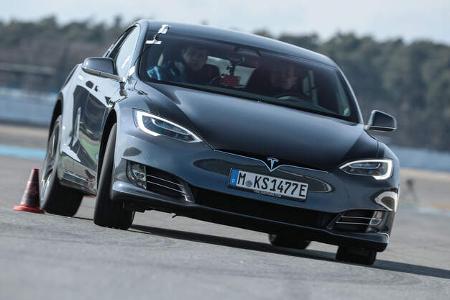 Tesla Model S P100D 4x4 - Test