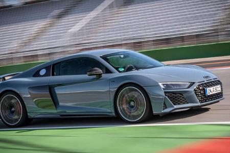 Audi R8 V10 Performance, Seite