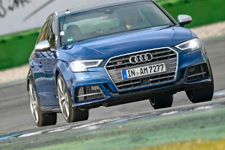 Audi RS3, Front