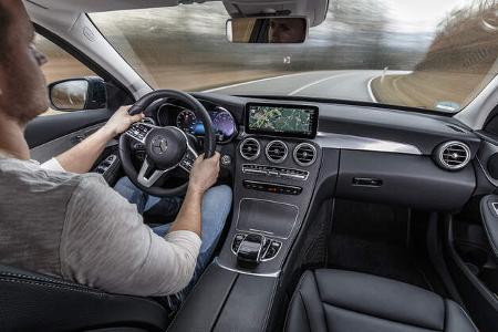 Mercedes C 300, Interieur