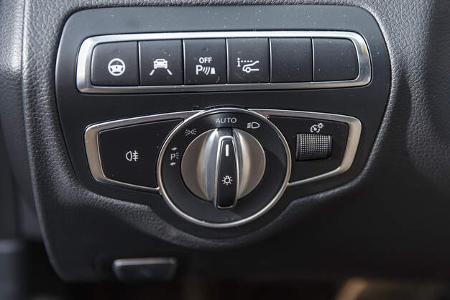 Mercedes C 300, Lichttasten
