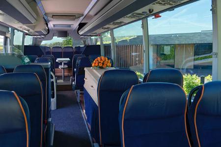 Beerdigungsbus
