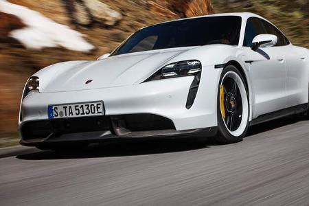SPERRFRIST 04.09.19 / 16 Uhr Porsche Taycan Turbo S Elektroauto Sportwagen
