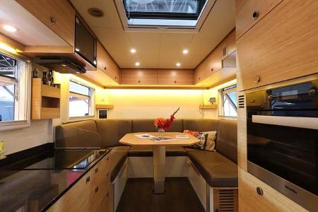 20' Body Blissmobil