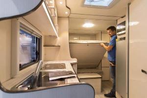 Wohnwagen mit platzsparenden Schrankbetten