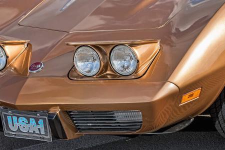 Chevrolet Corvette C3 (1975), Frontscheinwerfer