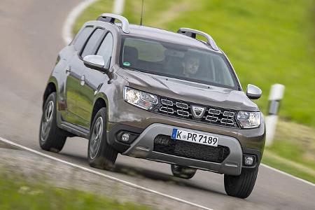 Dacia Duster TCE 130 Prestige, Peugeout 2008 Puretech 130 Allure, Exterieur