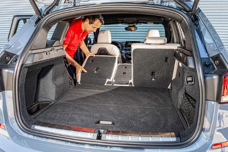 BMW X1 25e, Ford Kuga PHEV, Opel Grandland X Hybrid, Volvo XC40 T5 Recharge, Vergleichstest