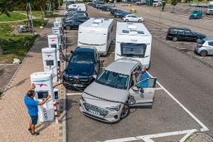 E-SUV mit Caravan. Geht das?