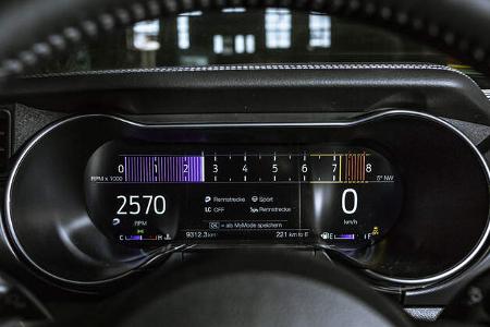 Ford Mustang GT, Interieur