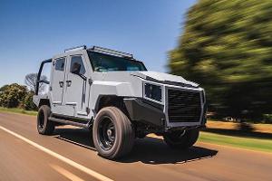 Dieser Toyota Land Cruiser ist kugelsicher