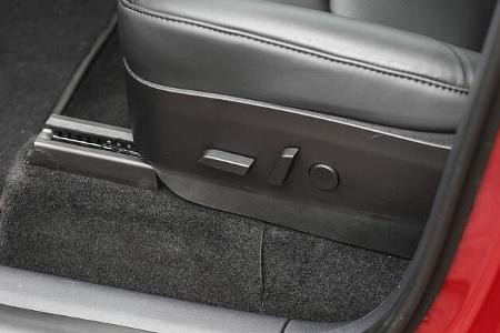 Tesla Model Y, Sitzverstellung