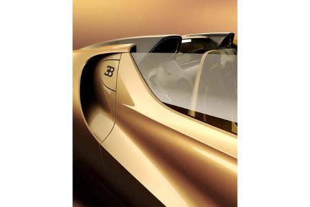 Bugatti Sur Mesure W16 Mistral Convertible in Gold