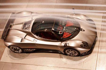 Pagani Zonda F 09